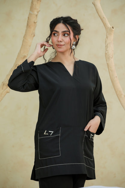 Front Pocket Set with metal details