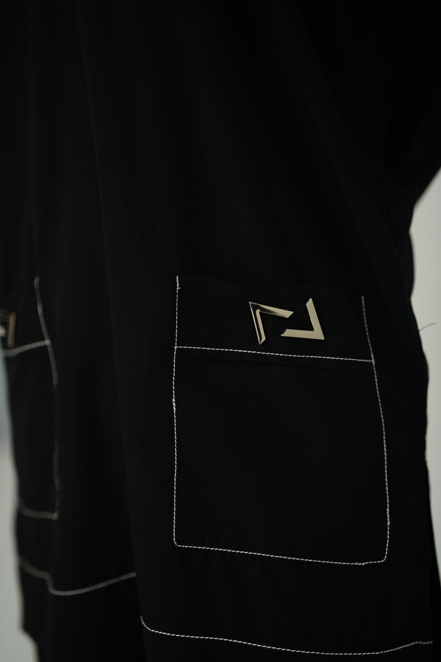 Front Pocket Set with metal details